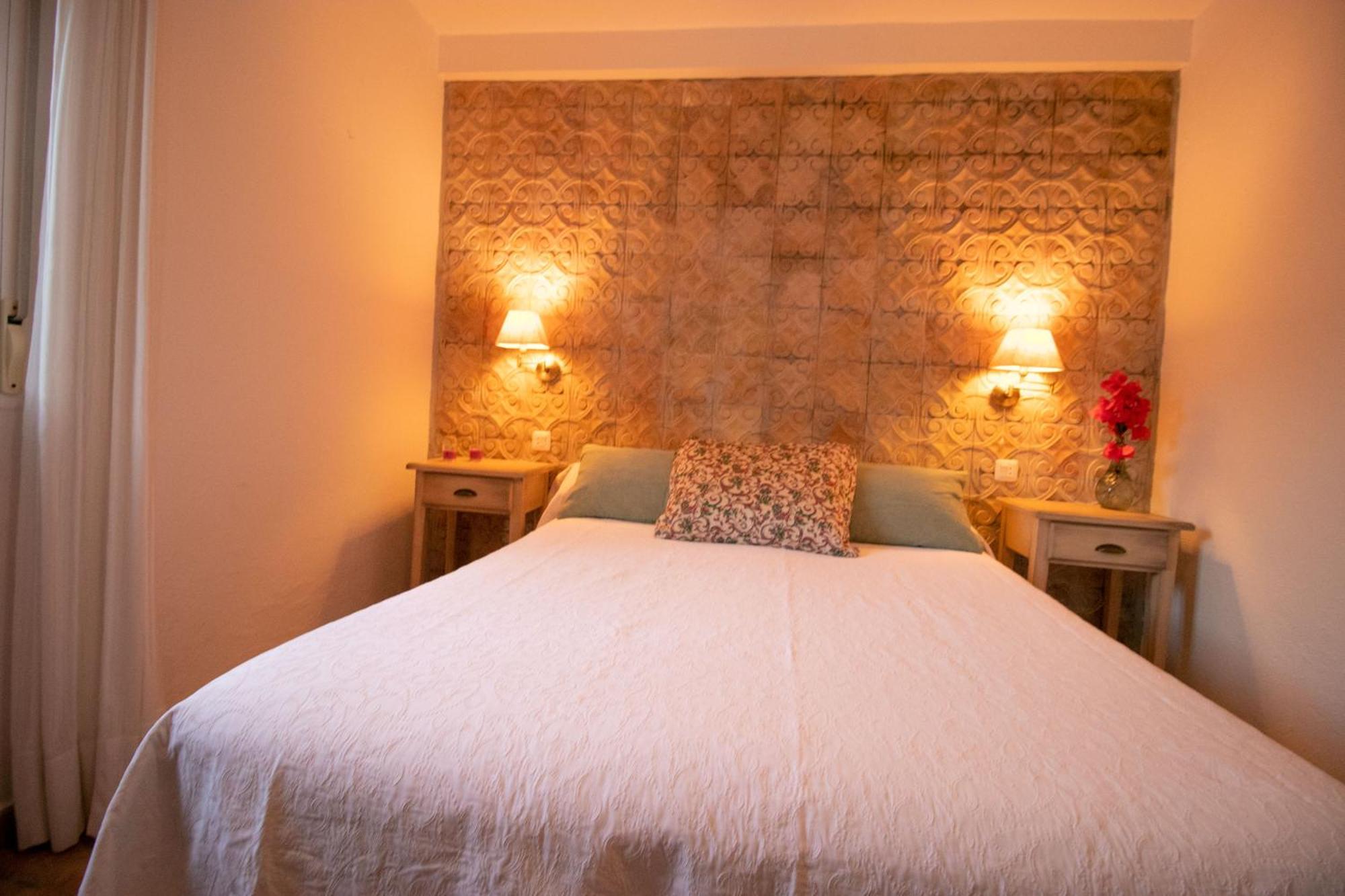 בית הארחה סהורה 	Casas Isabel מראה חיצוני תמונה